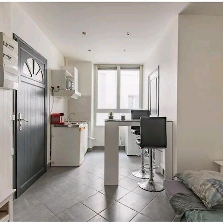 Appartamento Studio Montélimar cosy, calme, NETFLIX +WIFI Esterno foto