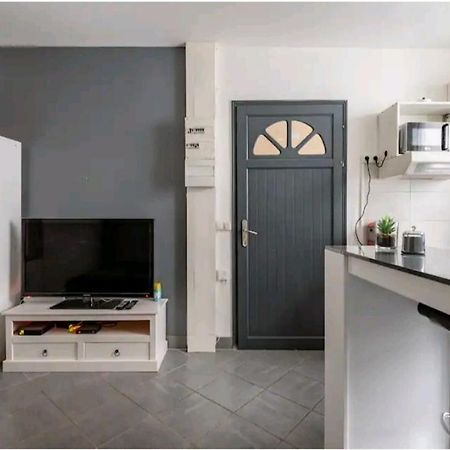 Appartamento Studio Montélimar cosy, calme, NETFLIX +WIFI Esterno foto