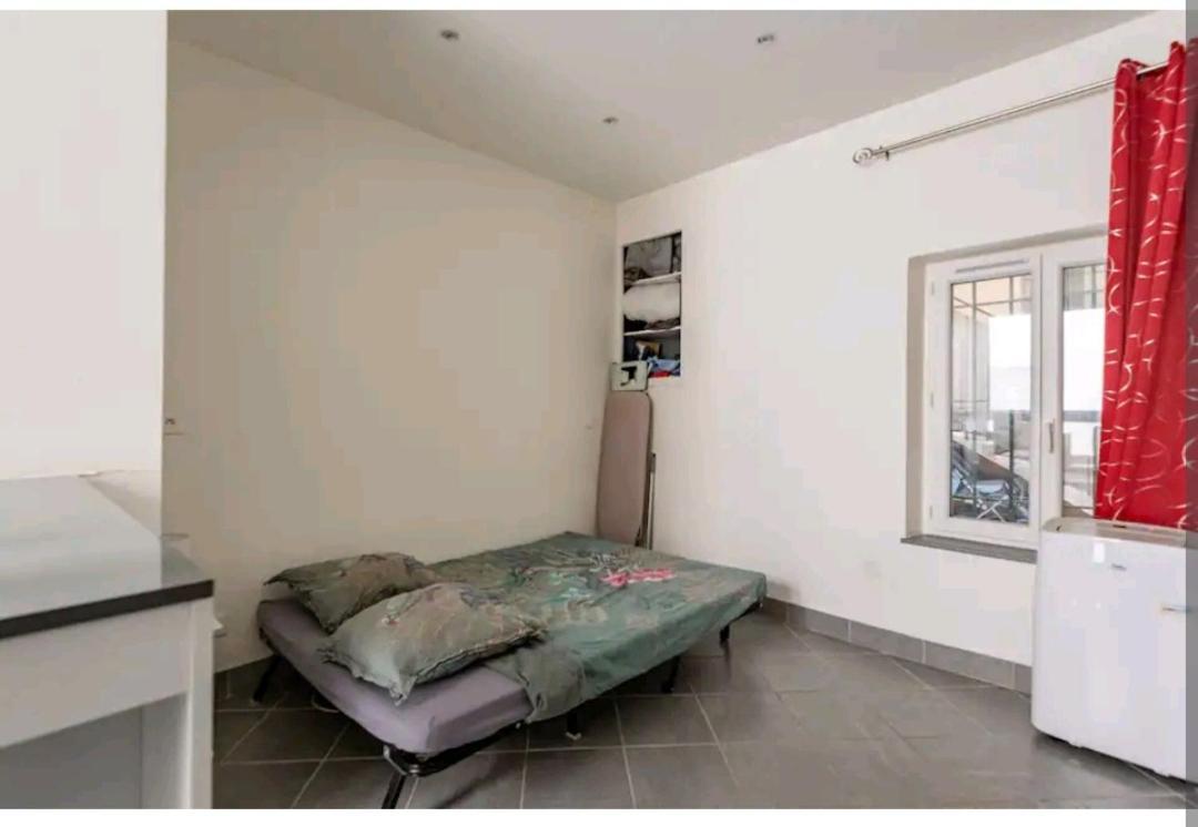Appartamento Studio Montélimar cosy, calme, NETFLIX +WIFI Esterno foto