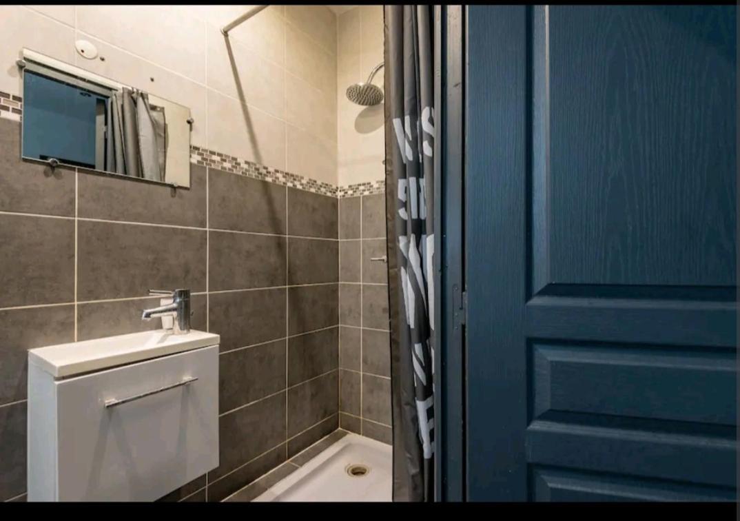 Appartamento Studio Montélimar cosy, calme, NETFLIX +WIFI Esterno foto
